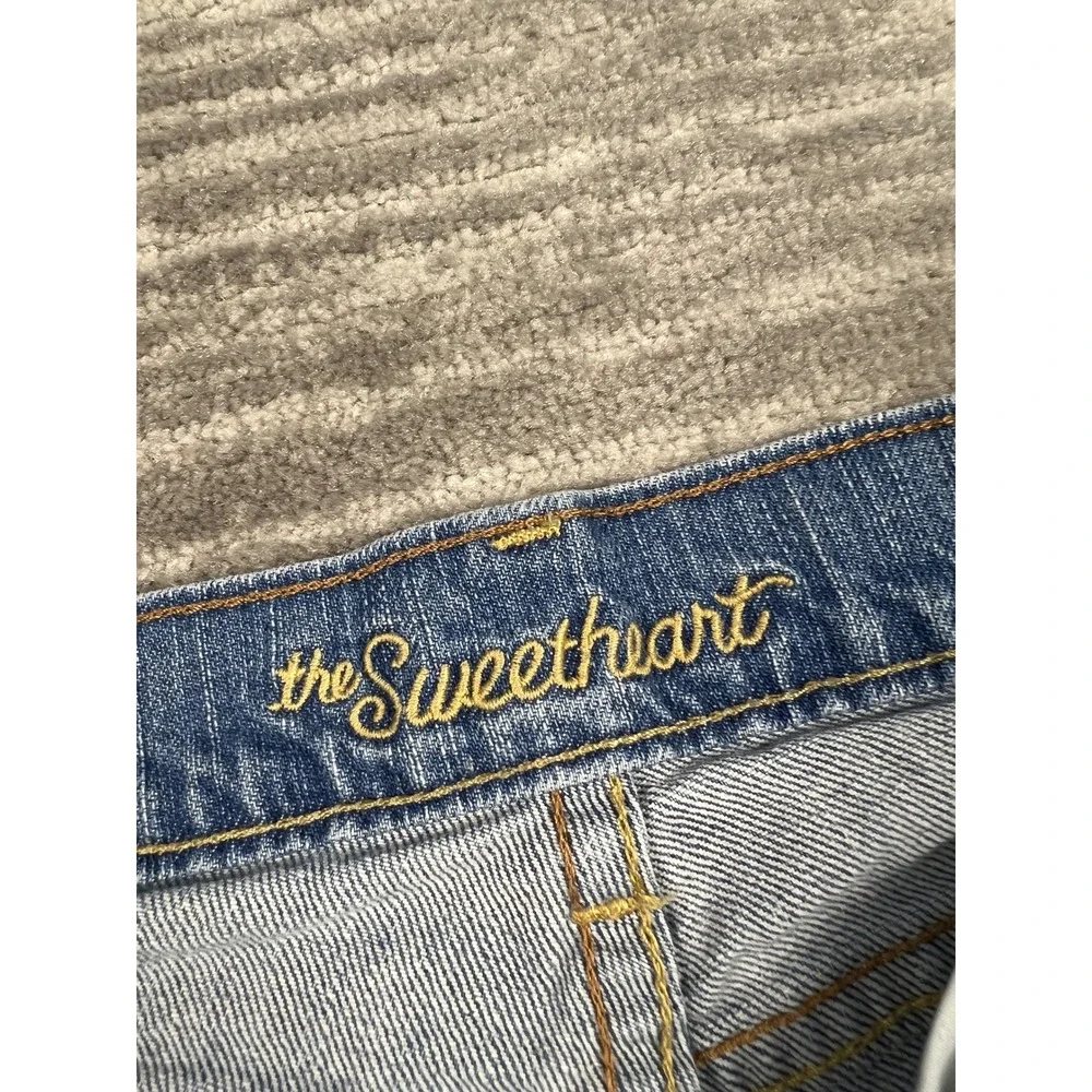Old Navy Capri Jeans Womens 6 Short Blue The Sweetheart Cuffed Mid Rise Denim